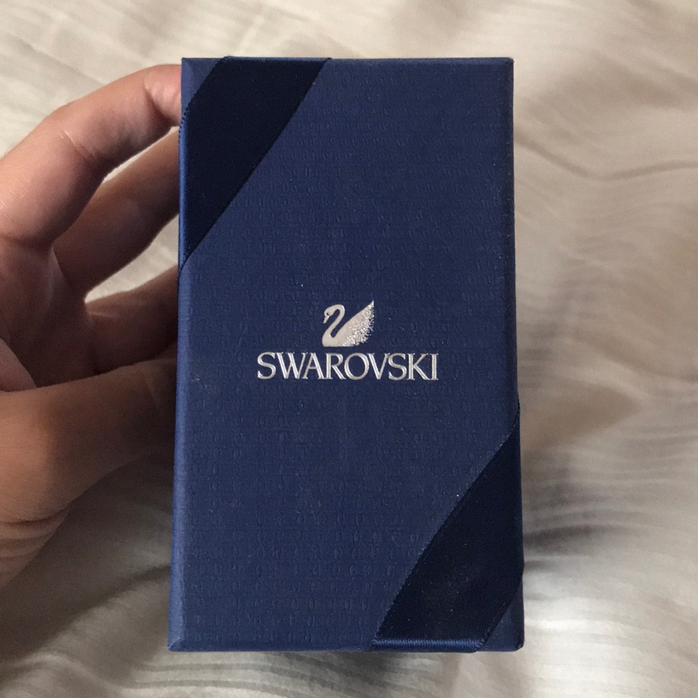 Swarovski little hoop earrings